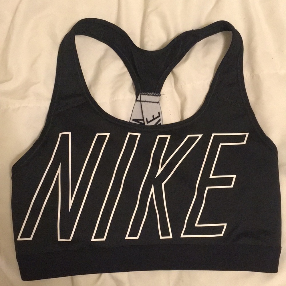 Nike sports bra -medium - black and white